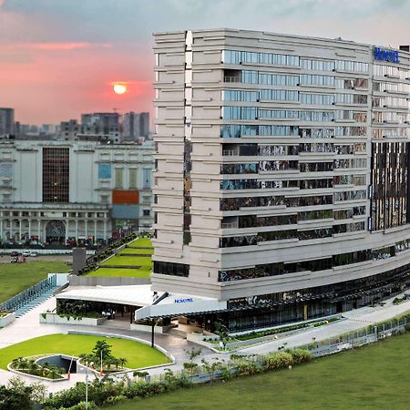 Novotel Kolkata Hotel And Residences Eksteriør bilde The Westin Dhaka