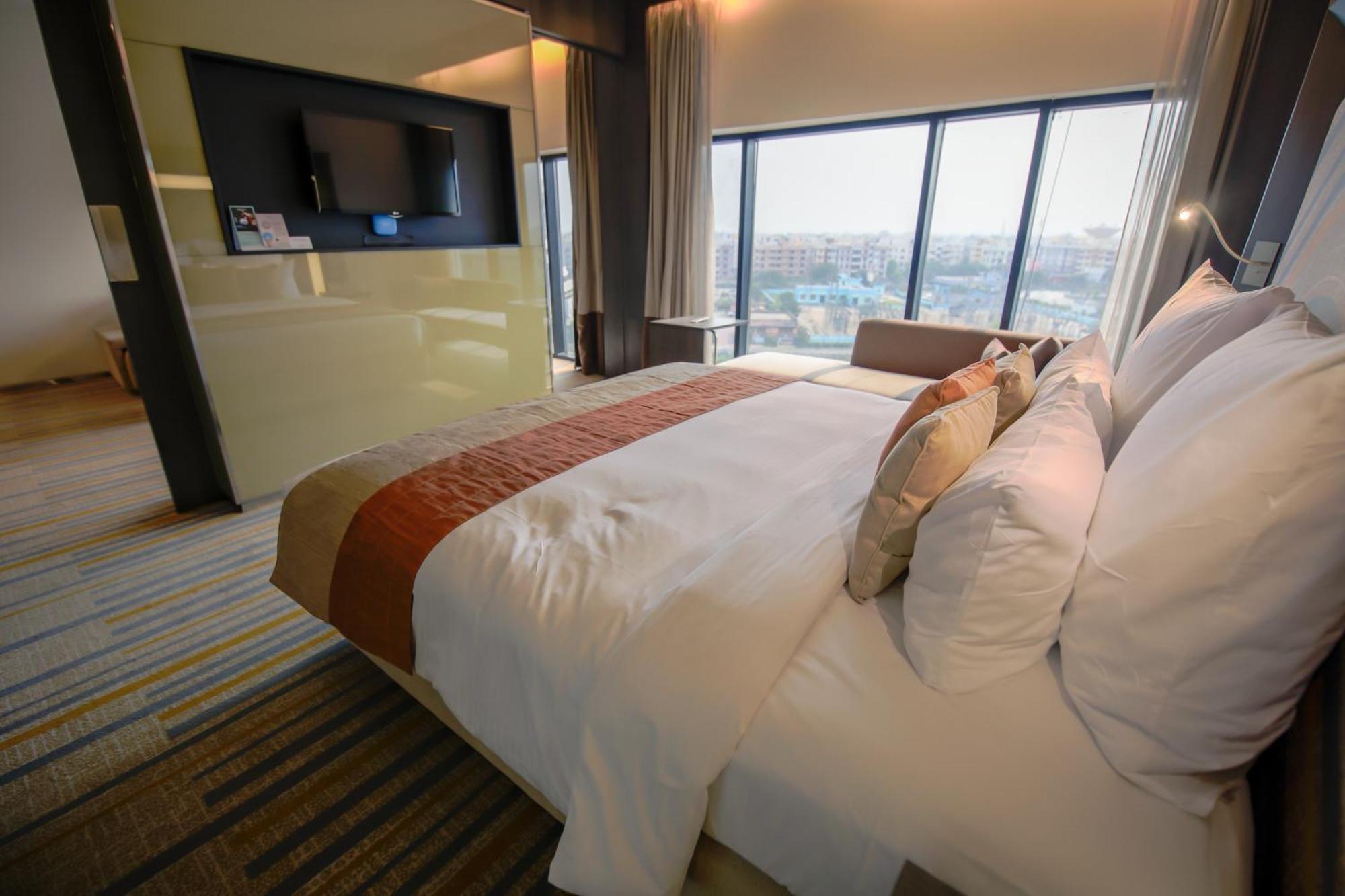 Novotel Kolkata Hotel And Residences Eksteriør bilde